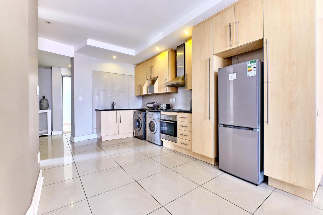 Sandton Serviced Apartments@Hydro Johannesburg Buitenkant foto